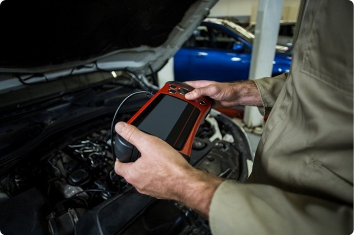 Clonaciones y Reprogramaciones ECO y BSI con Cerrajería Reyes Sabadell.