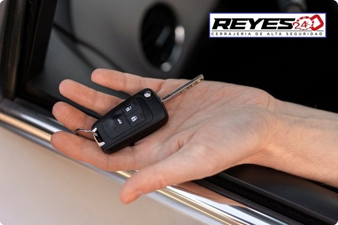 Cerrajería Automotriz en Sabadell | Soluciones Integrales con Cerrajería Reyes.