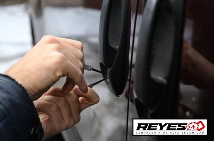 Cerrajería Reyes Sabadell | Apertura Vehicular de Precisión